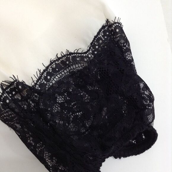 Kobi White Carla Sheer Long Sleeve V-Neck Colorblock Lace Trim Blouse XS - Picture 3 of 7